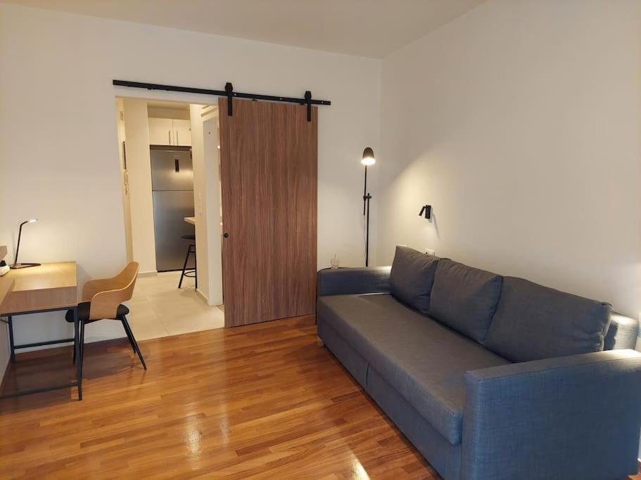 Cozy, Sunbathed, 30M2 Apartment 雅典 外观 照片